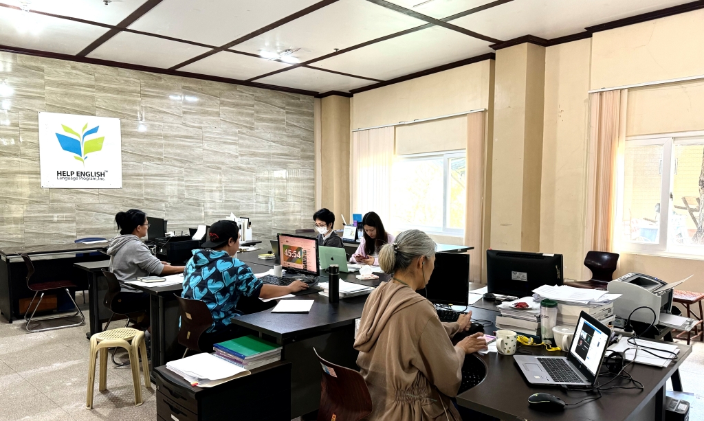 フィリピン留学 Cebu21 - HELP Longlong-Reception-12